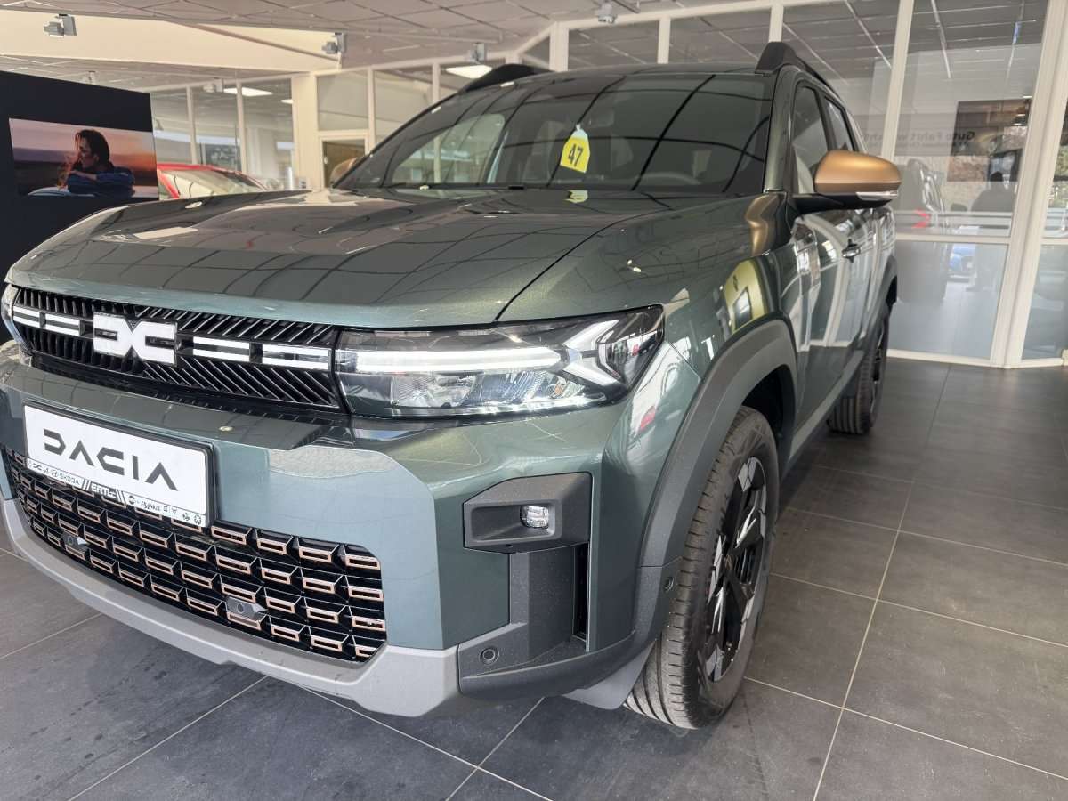 Fahrzeugbild eines Dacia Bigster