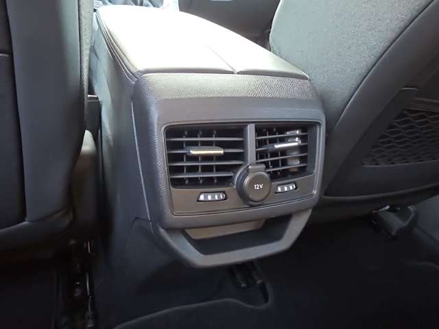 Fahrzeugbild eines Peugeot 3008