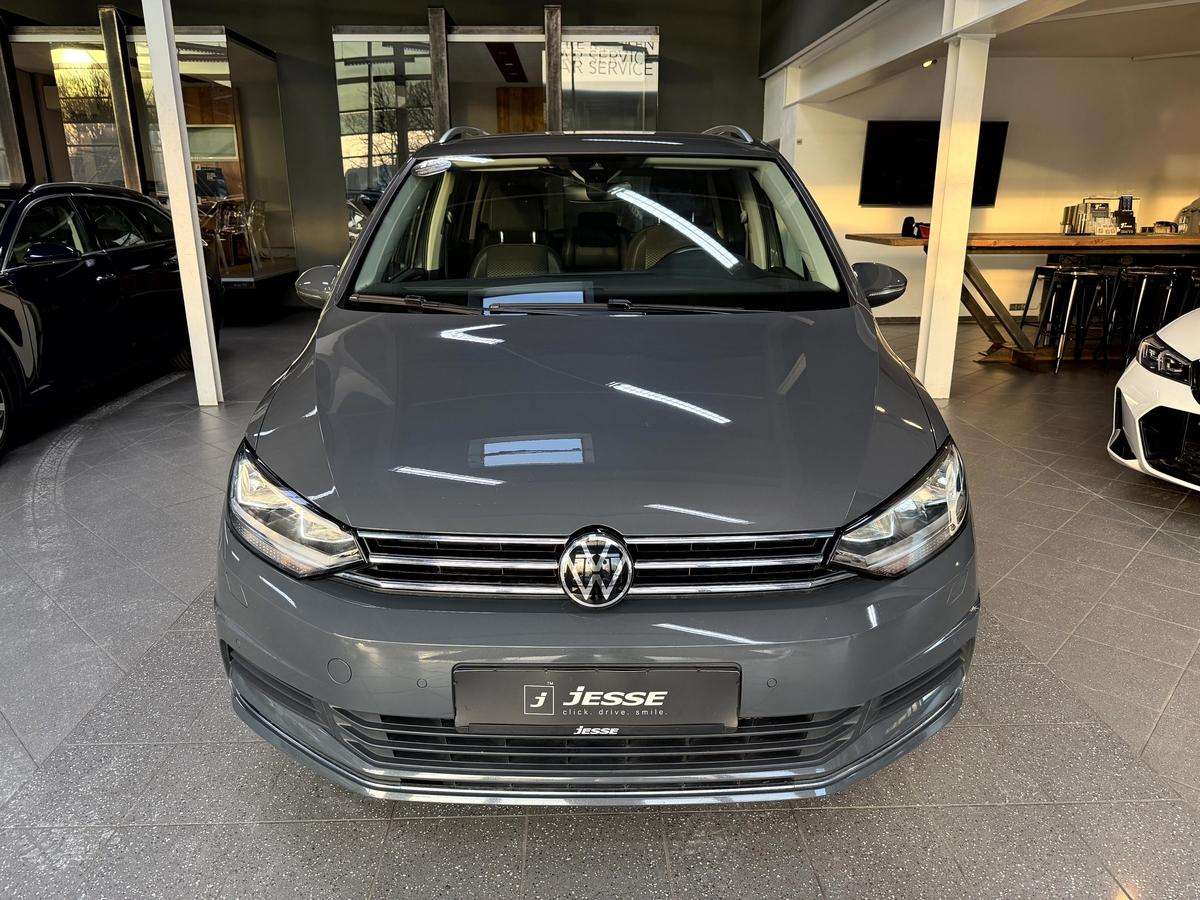 Fahrzeugbild eines Volkswagen Touran