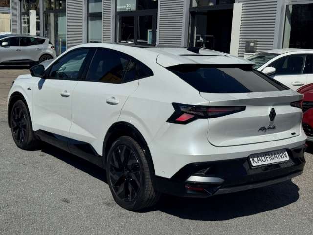 Fahrzeugbild eines Renault Rafale