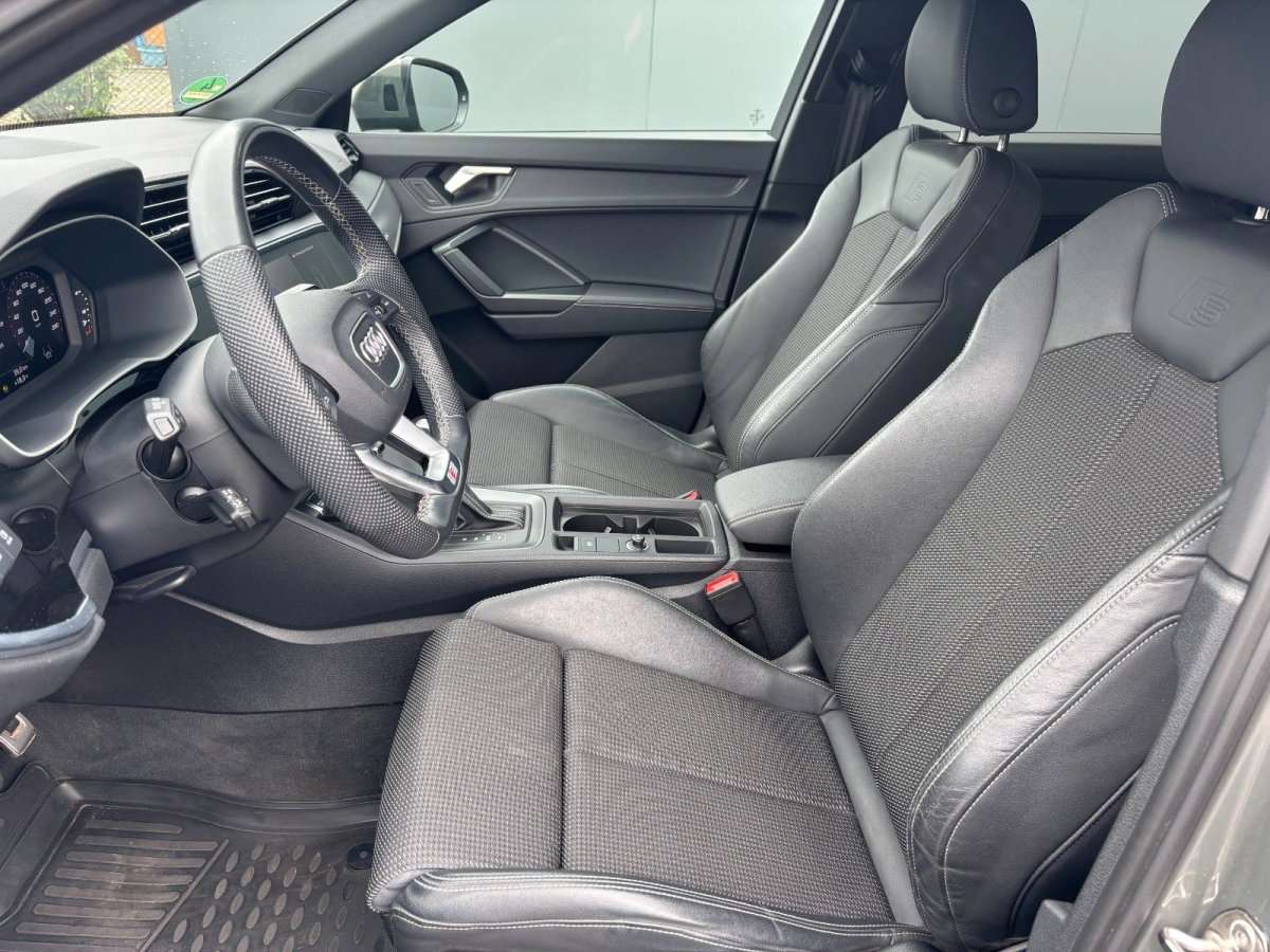 Fahrzeugbild eines Audi Q3