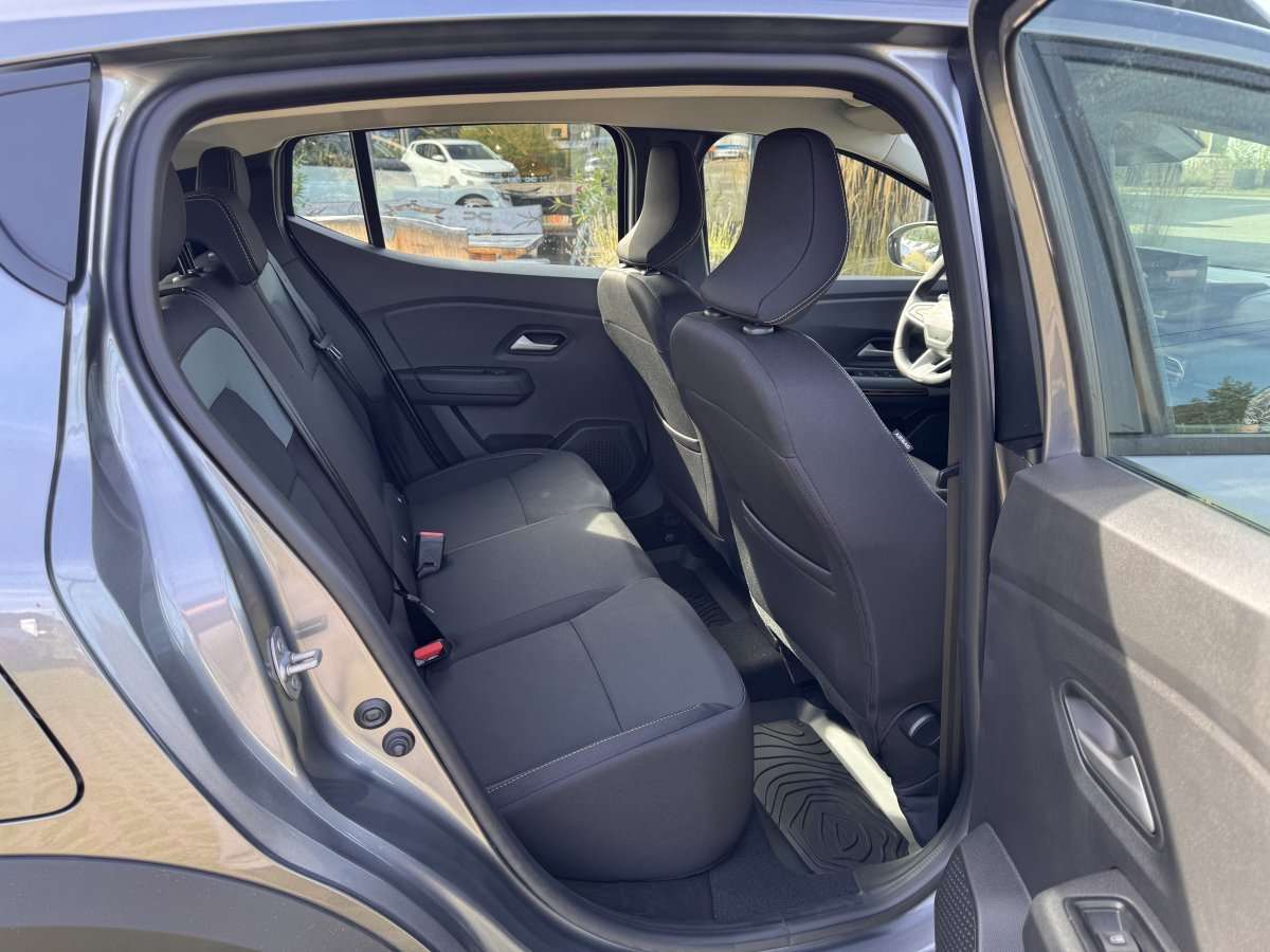 Fahrzeugbild eines Dacia Sandero