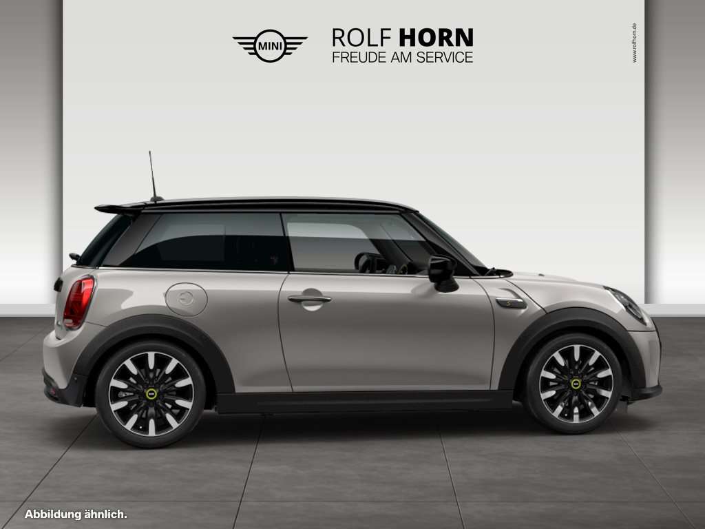 Fahrzeugbild eines MINI COOPER SE