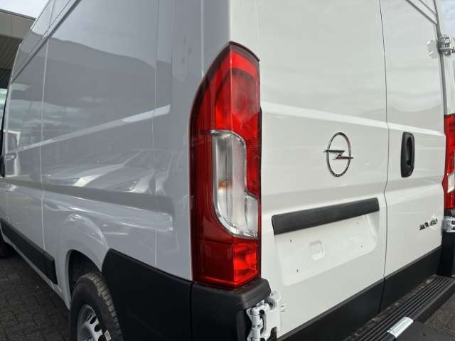 Fahrzeugbild eines Opel Movano