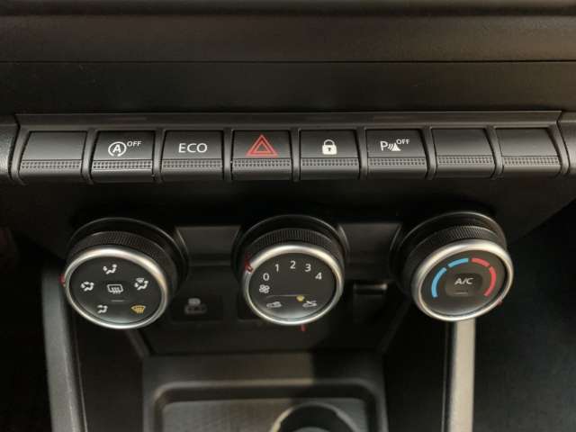 Fahrzeugbild eines Dacia Duster