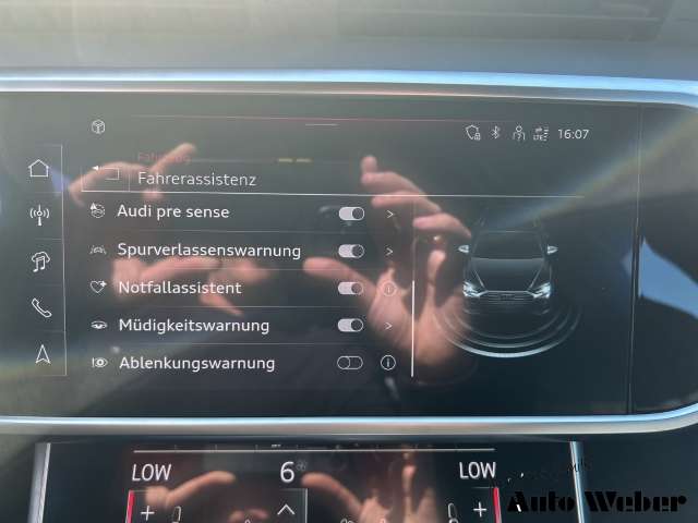 Fahrzeugbild eines Audi S6