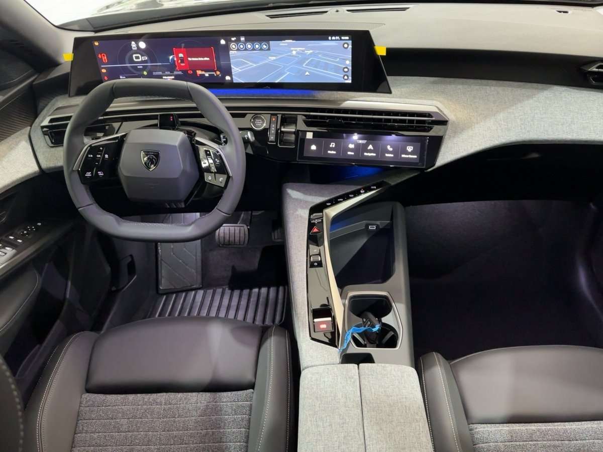 Fahrzeugbild eines Peugeot 3008