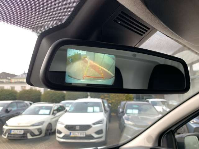 Fahrzeugbild eines Renault Trafic