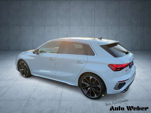 Fahrzeugbild eines Audi S3