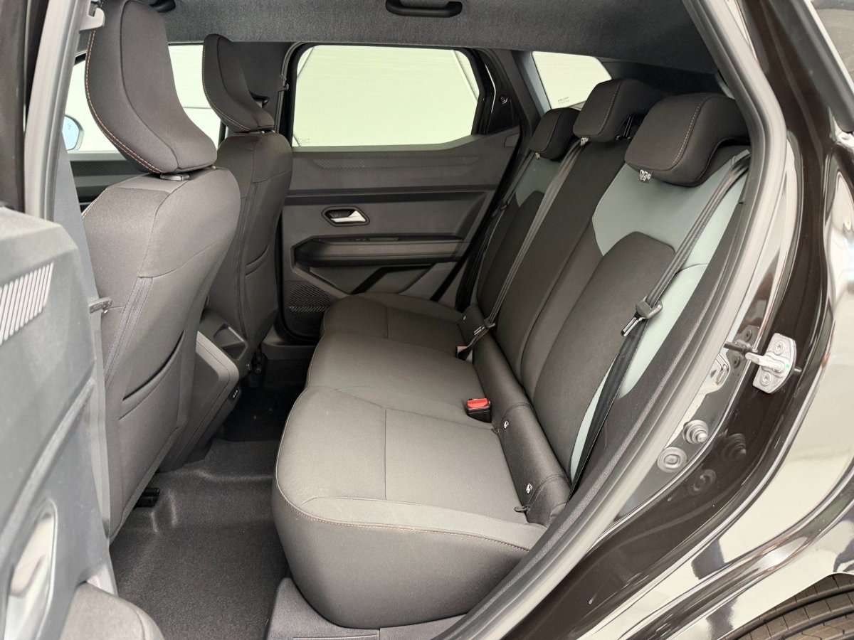Fahrzeugbild eines Dacia Duster