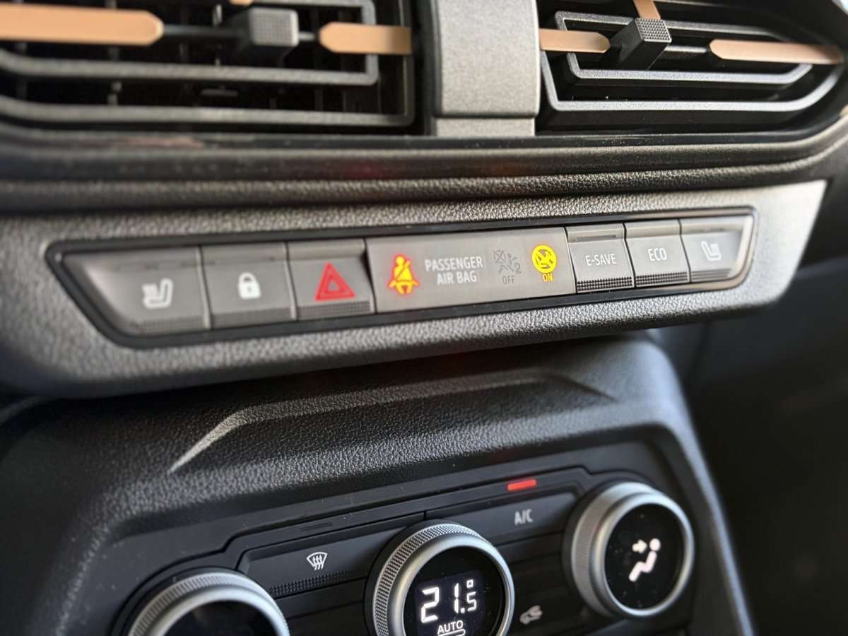 Fahrzeugbild eines Dacia Jogger