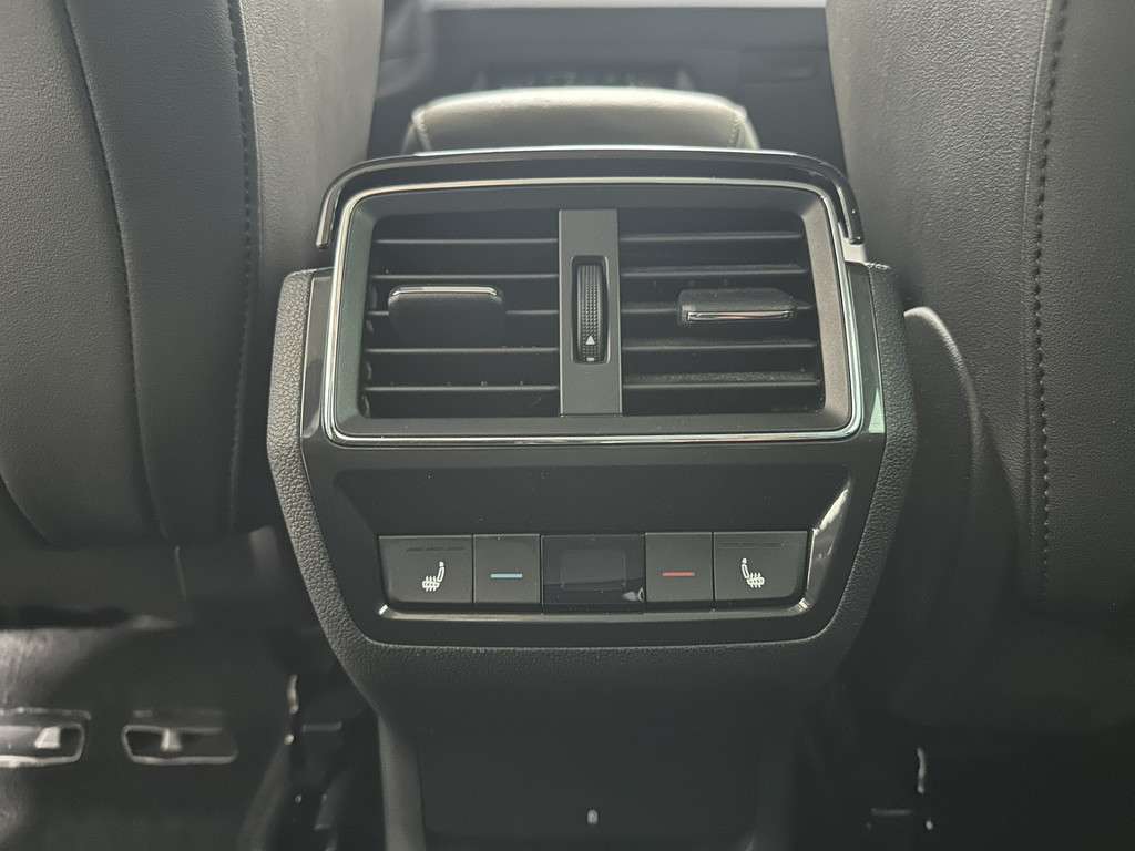 Fahrzeugbild eines Skoda Karoq
