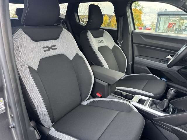 Fahrzeugbild eines Dacia Duster