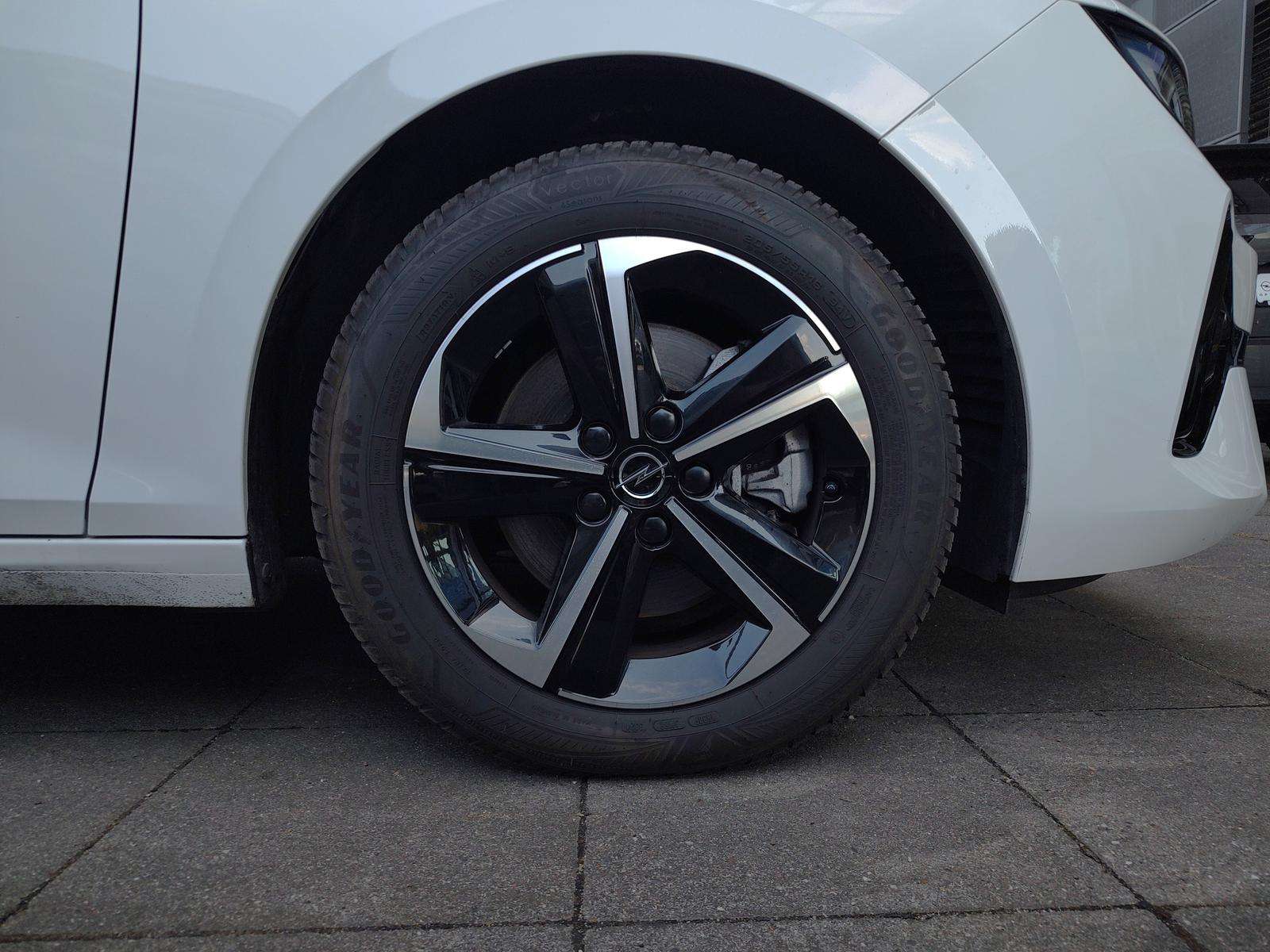 Fahrzeugbild eines Opel Astra