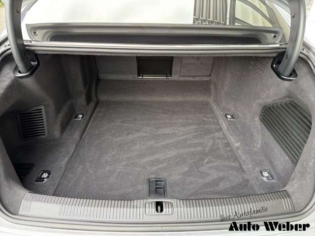 Fahrzeugbild eines Audi A8