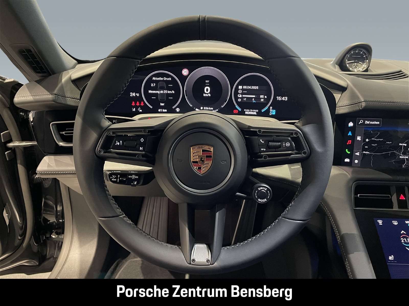 Fahrzeugbild eines Porsche Taycan