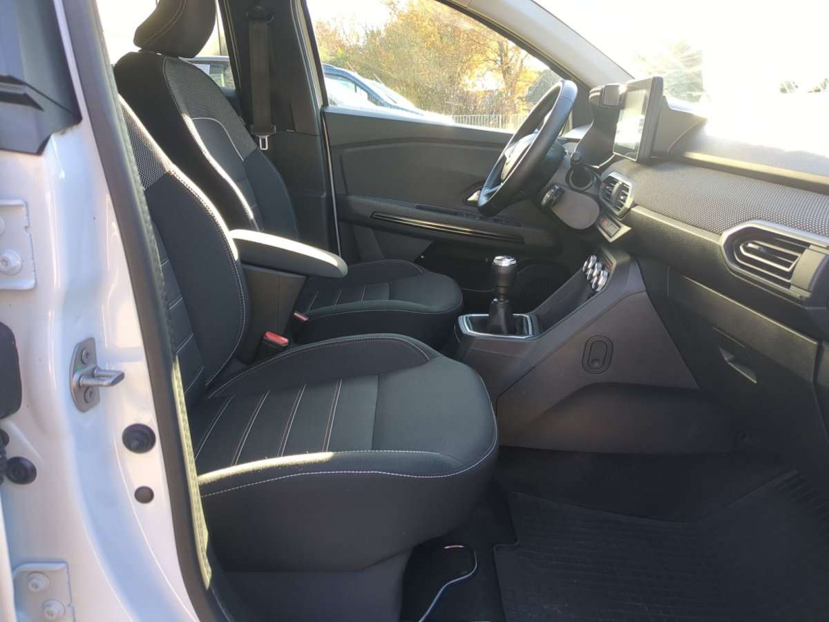 Fahrzeugbild eines Dacia Jogger