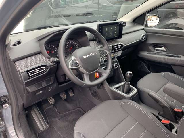 Fahrzeugbild eines Dacia Sandero