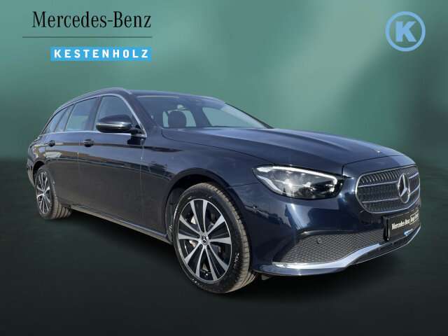 Fahrzeugbild eines Mercedes-Benz E-Klasse