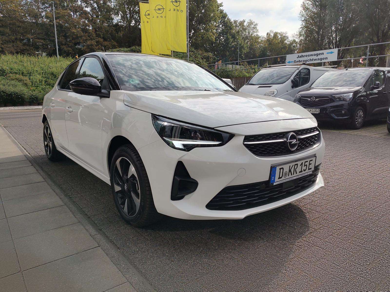 Fahrzeugbild eines Opel Corsa