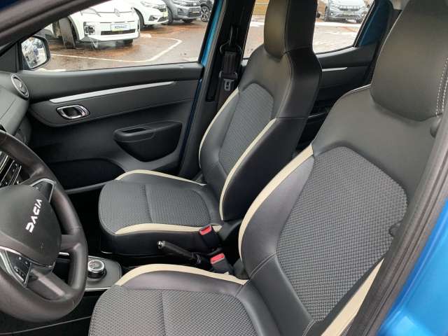 Fahrzeugbild eines Dacia Spring