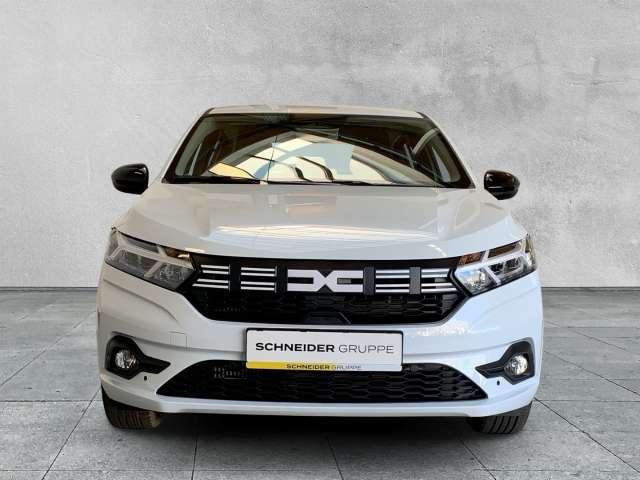 Fahrzeugbild eines Dacia Sandero
