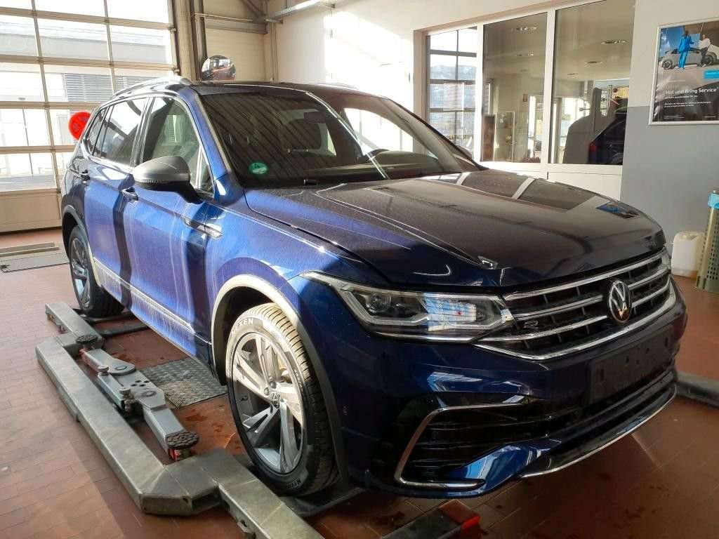 Fahrzeugbild eines Volkswagen Tiguan Allspace