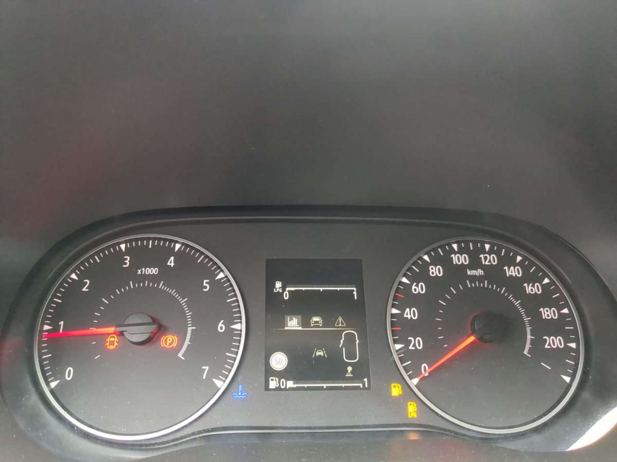 Fahrzeugbild eines Dacia Jogger