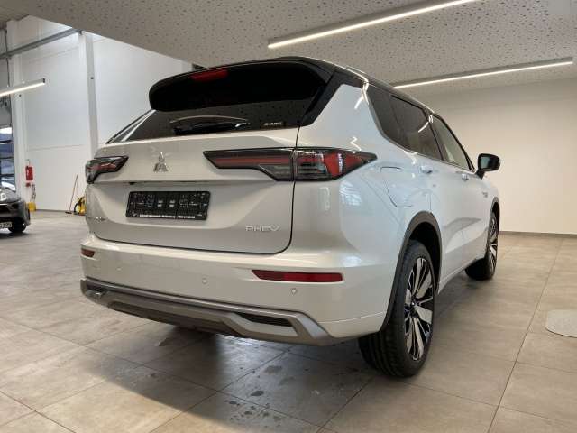 Fahrzeugbild eines Mitsubishi Outlander