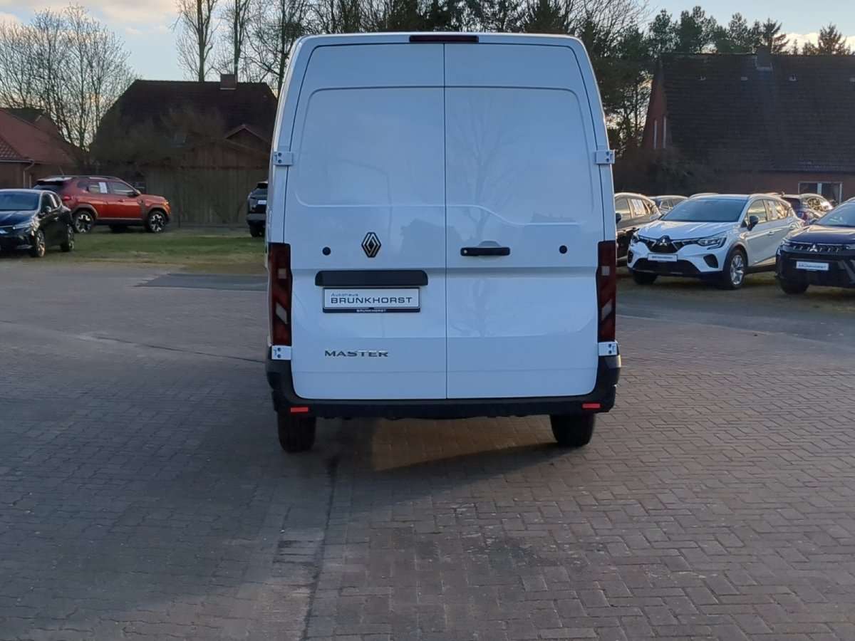 Fahrzeugbild eines Renault Master