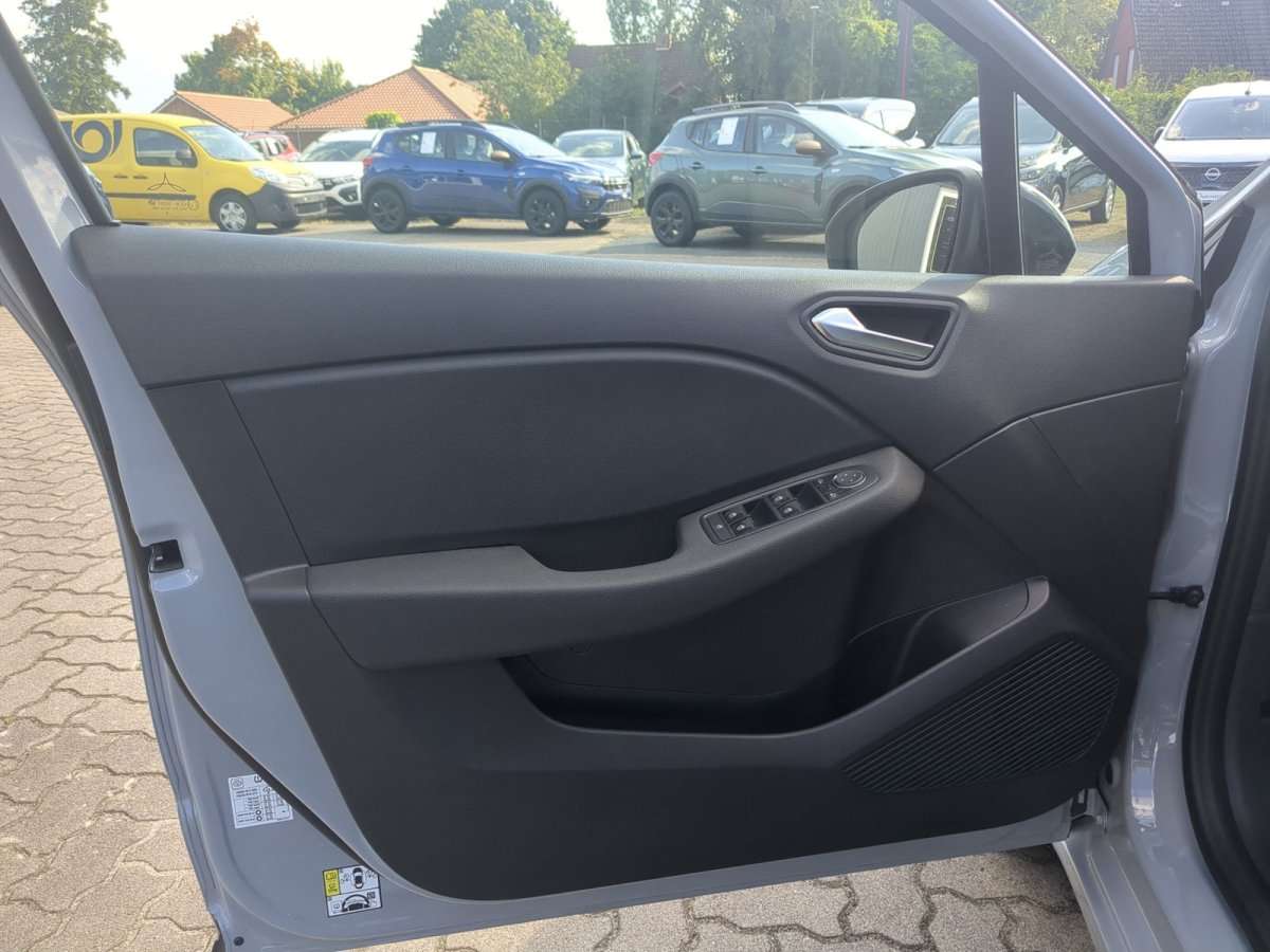 Fahrzeugbild eines Renault Clio