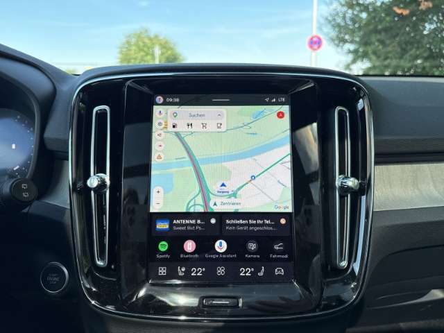Fahrzeugbild eines Volvo XC40