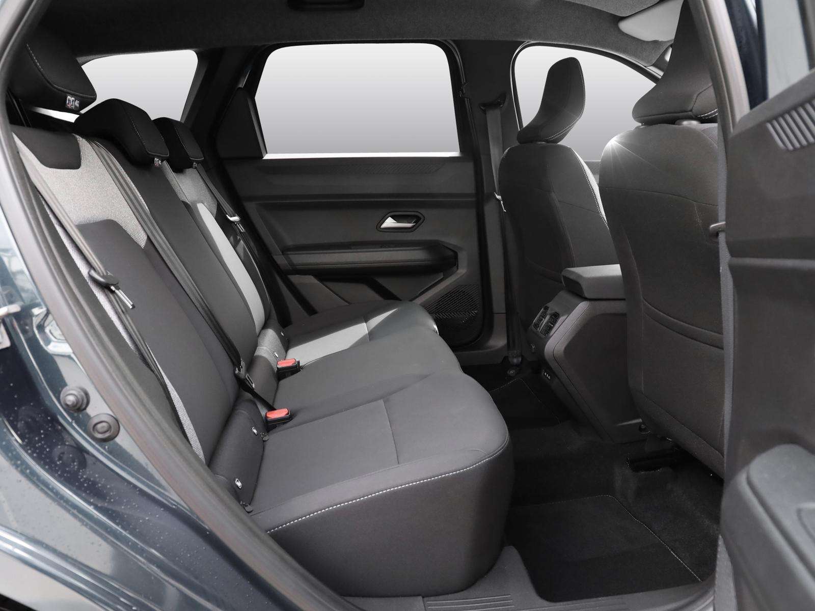 Fahrzeugbild eines Dacia Bigster