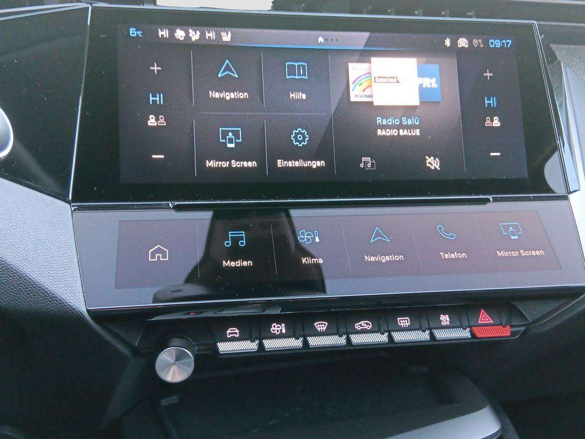 Fahrzeugbild eines Peugeot 408