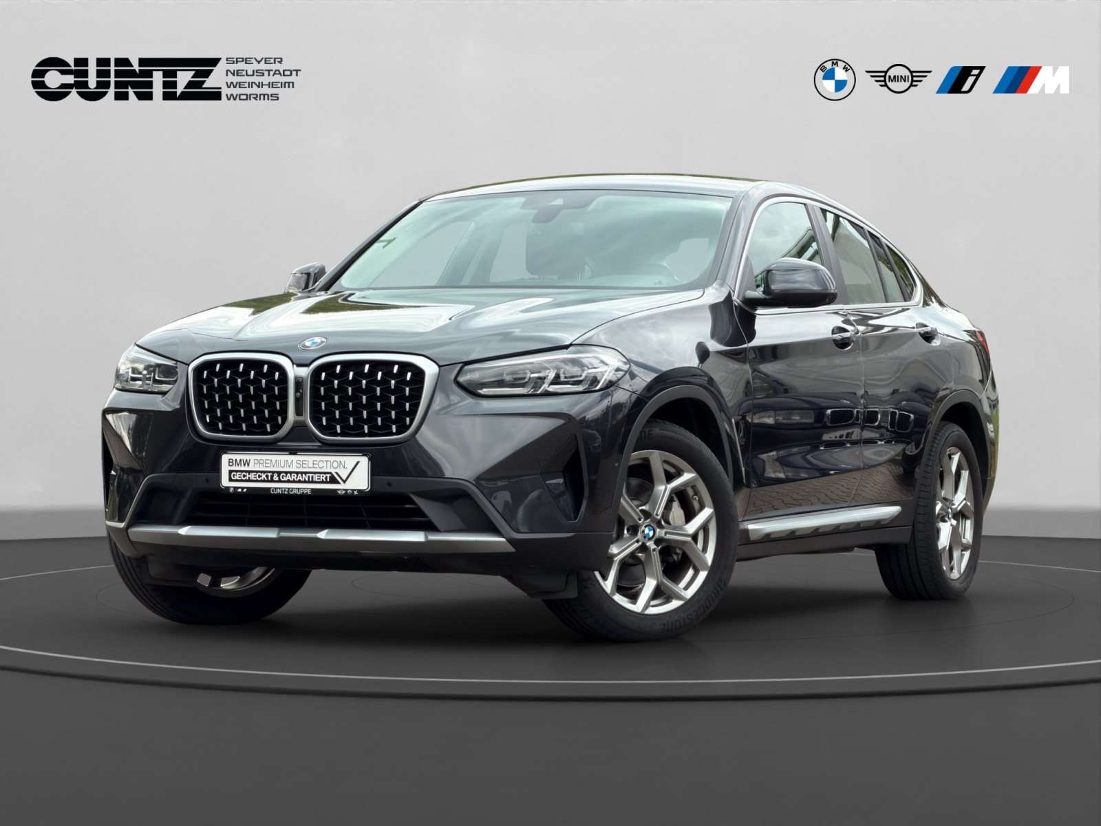 Fahrzeugbild eines BMW X4