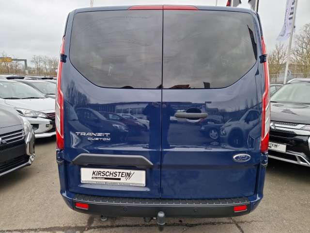 Fahrzeugbild eines Ford Transit Custom