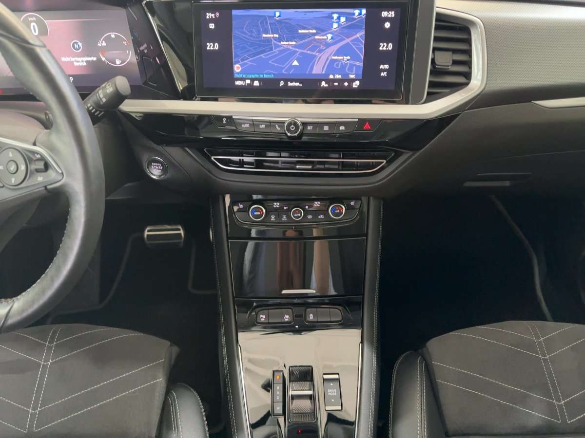 Fahrzeugbild eines Opel Grandland X