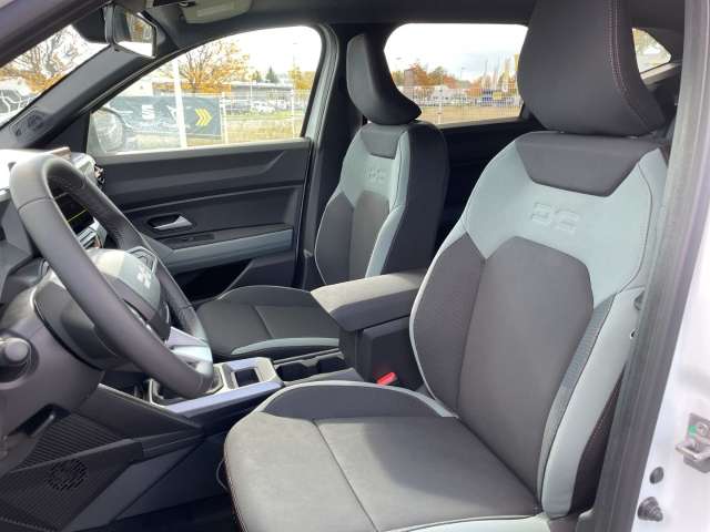 Fahrzeugbild eines Dacia Bigster