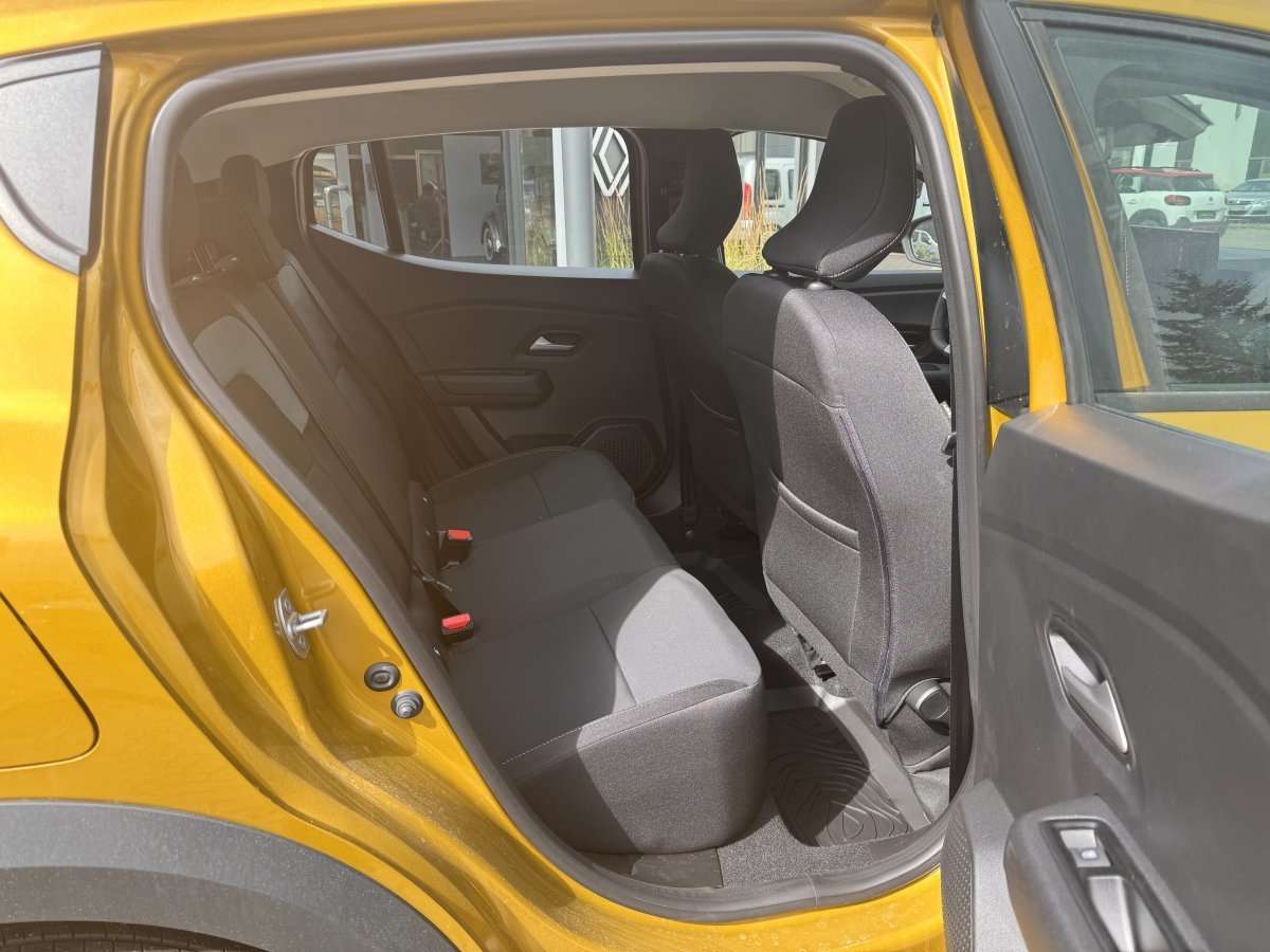 Fahrzeugbild eines Dacia Sandero