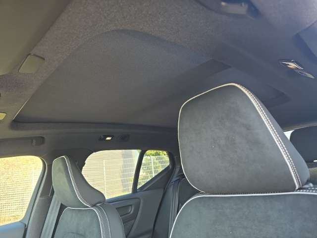 Fahrzeugbild eines Volvo XC40
