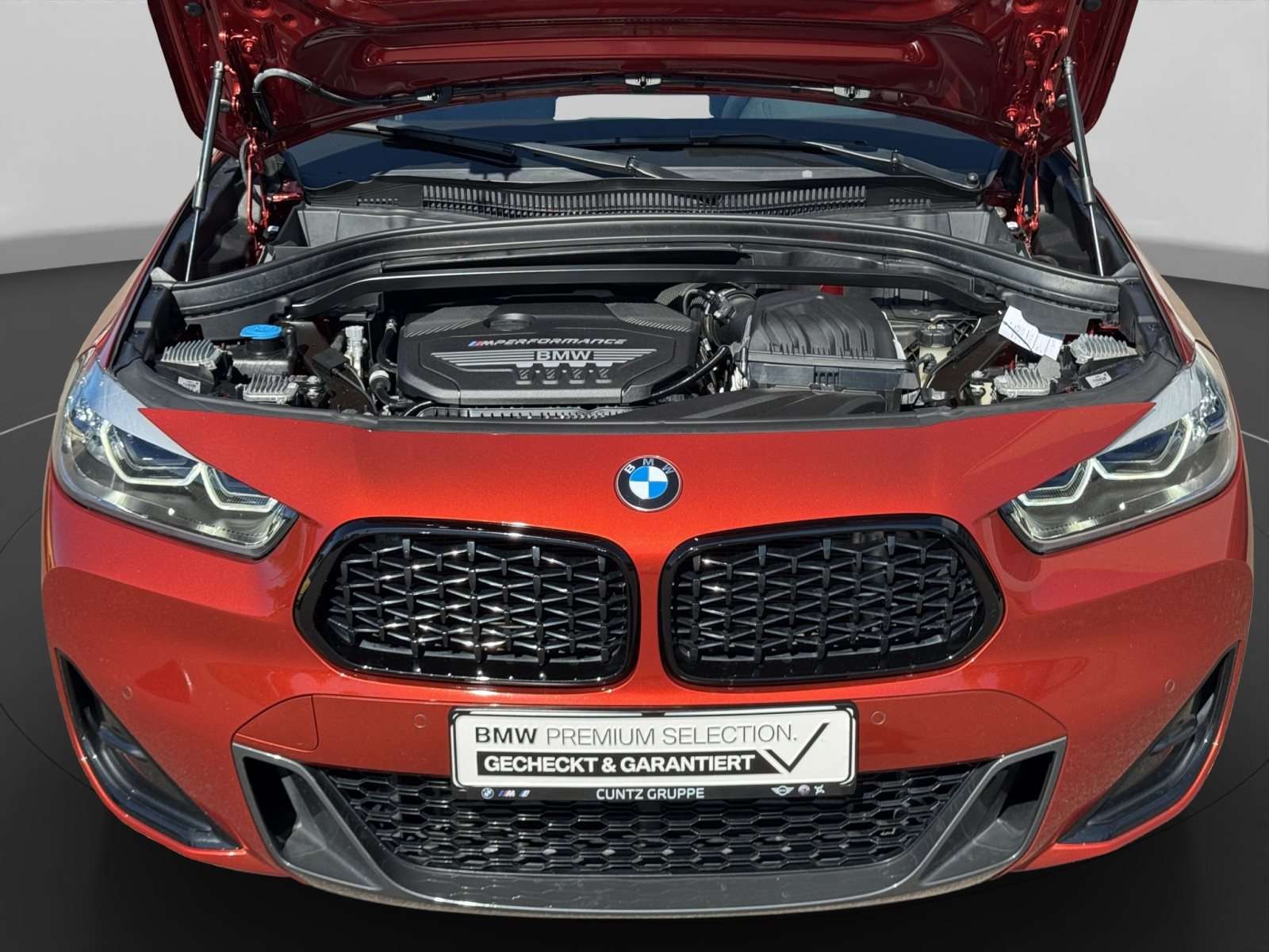 Fahrzeugbild eines BMW X2