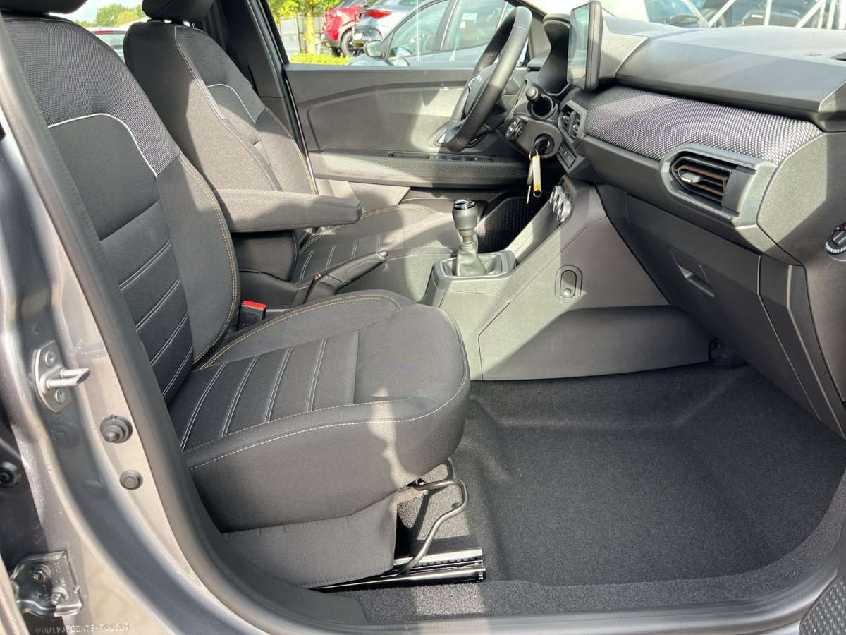 Fahrzeugbild eines Dacia Sandero
