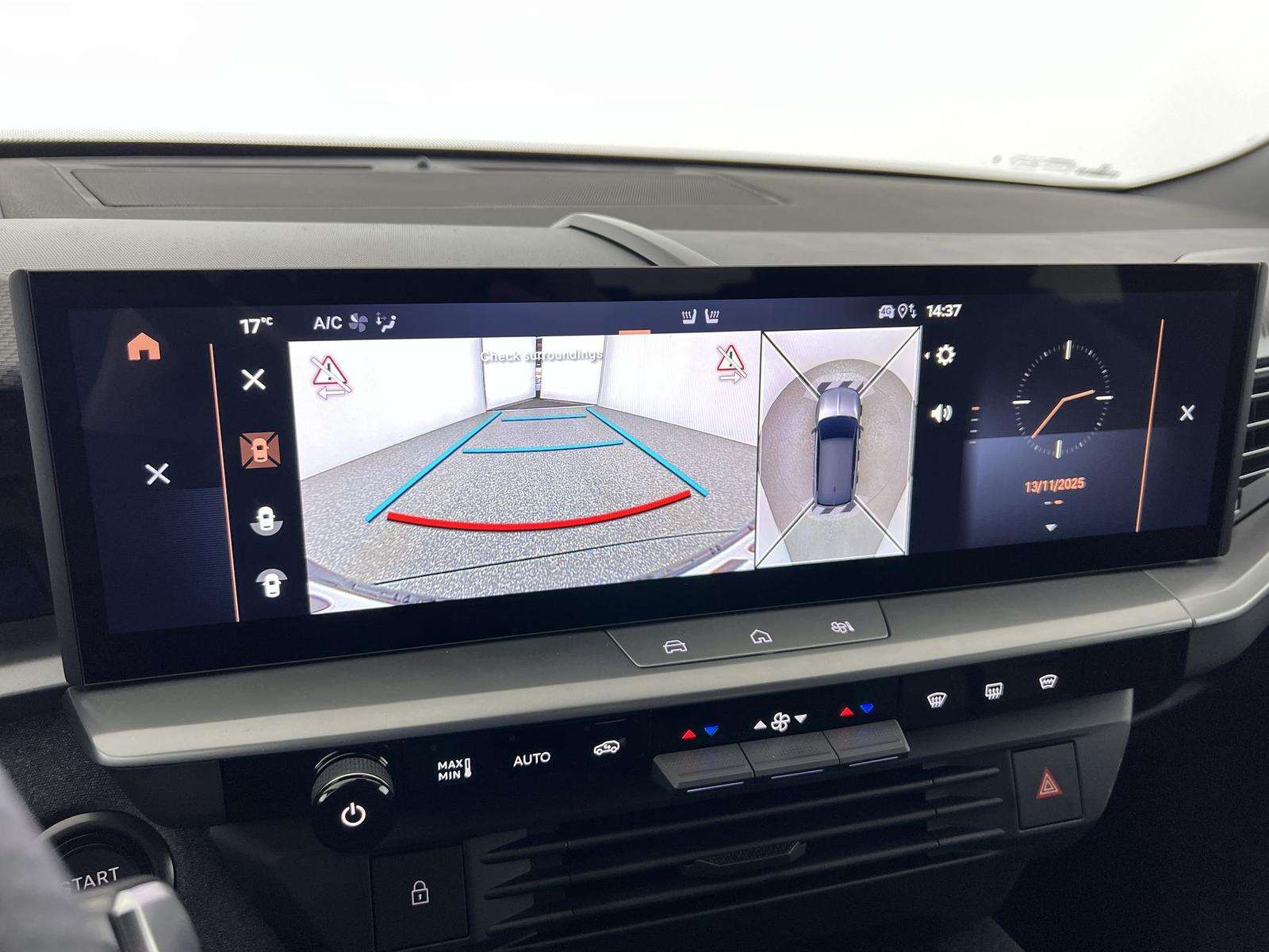 Fahrzeugbild eines Opel Grandland X