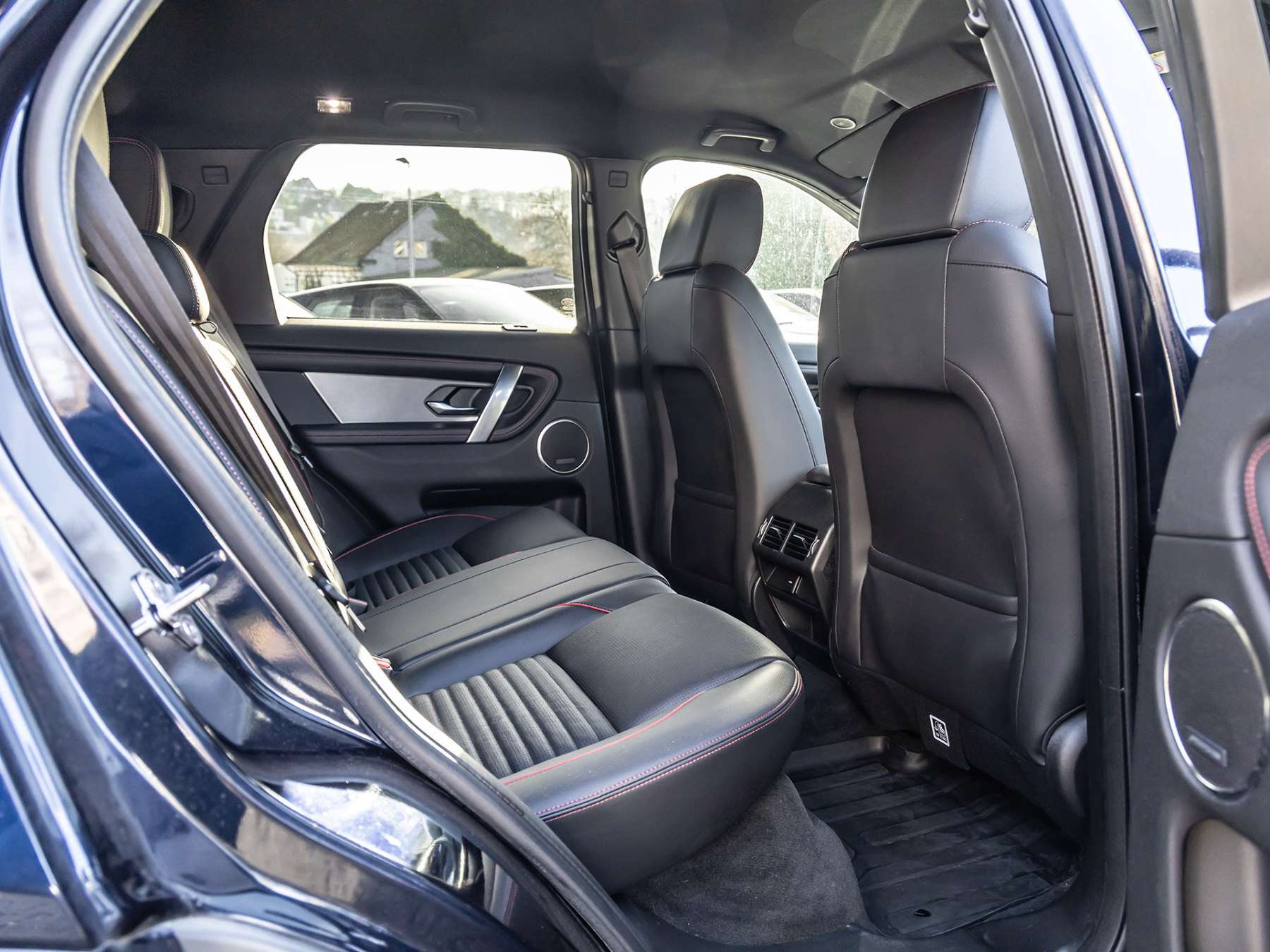 Fahrzeugbild eines Land Rover Discovery Sport