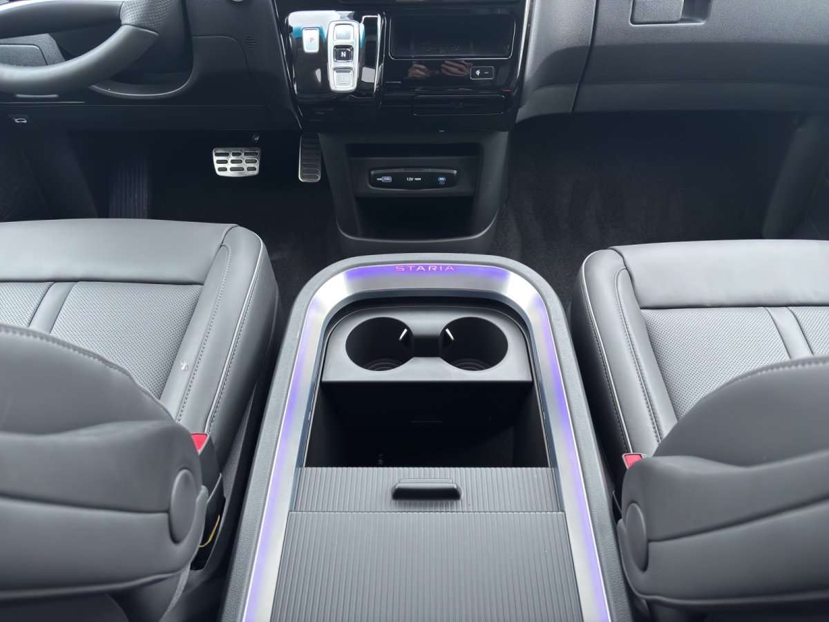 Fahrzeugbild eines Hyundai Staria