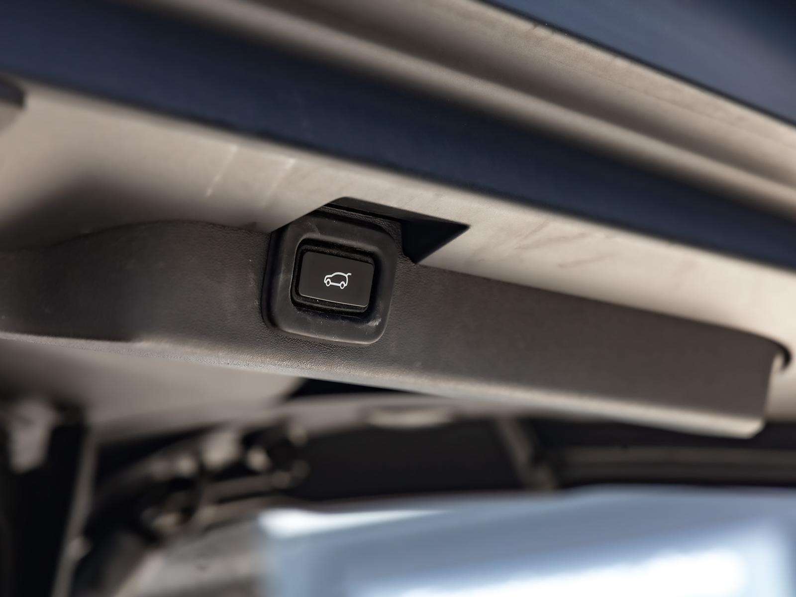 Fahrzeugbild eines Land Rover Discovery