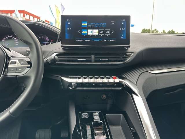 Fahrzeugbild eines Peugeot 3008