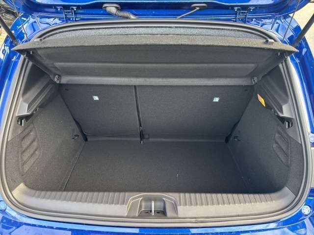 Fahrzeugbild eines Renault Clio