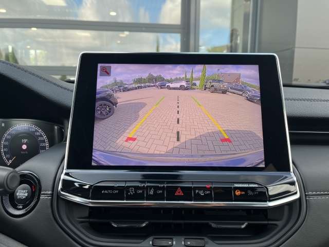 Fahrzeugbild eines Jeep Compass