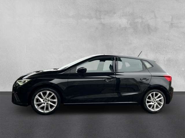 Fahrzeugbild eines SEAT Ibiza